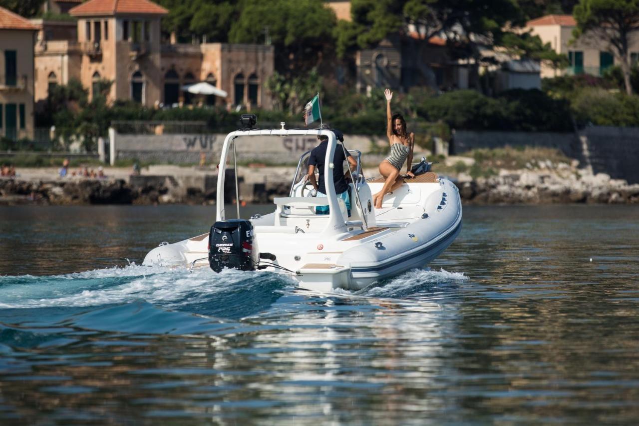 B&B Tiffany Sferracavallo Παλέρμο Εξωτερικό φωτογραφία